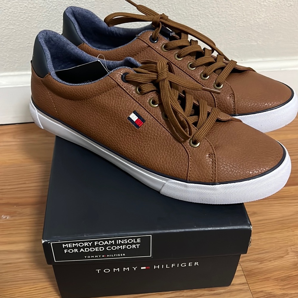 Tommy Hilfiger men’s shoes